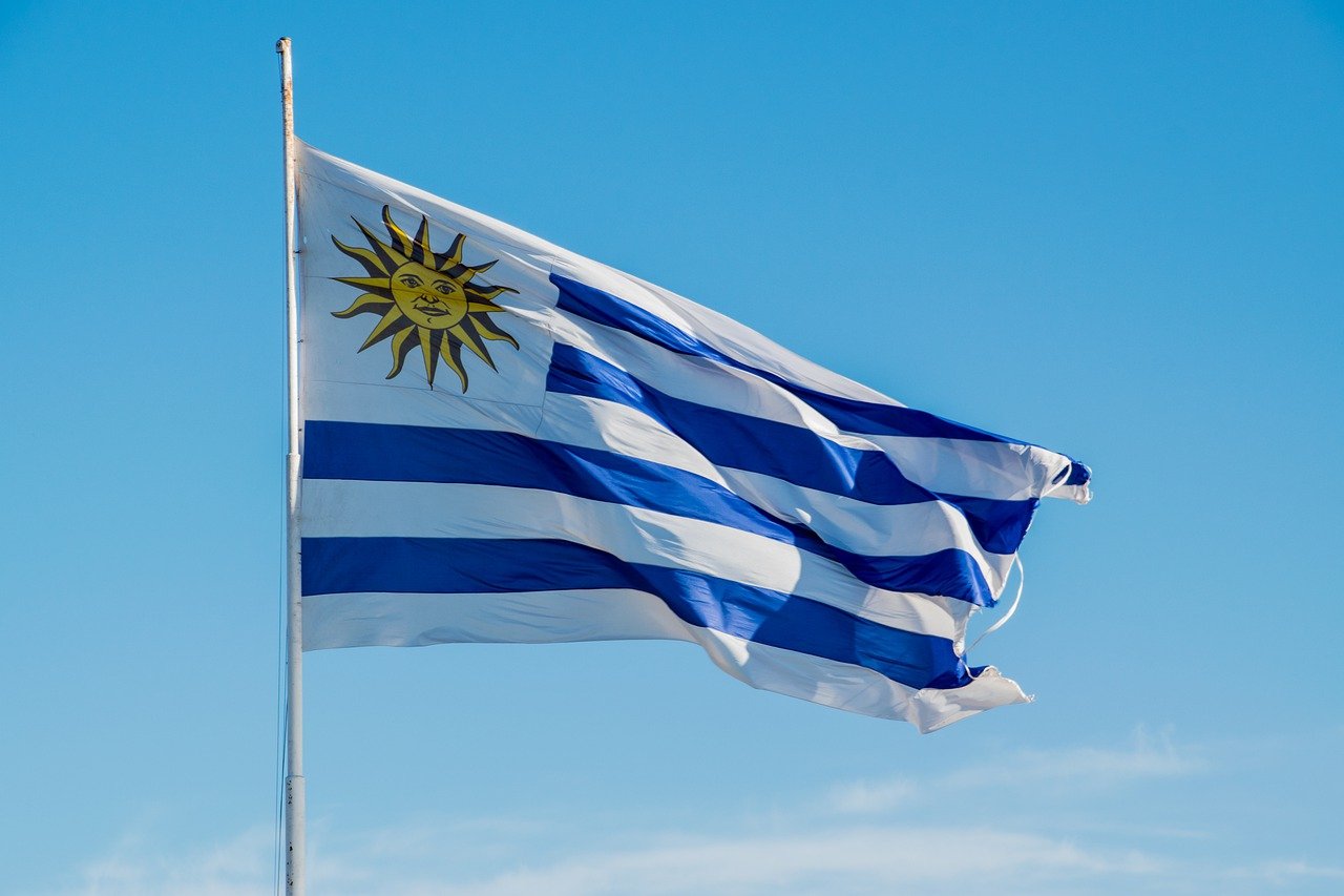 free walking tour montevideo