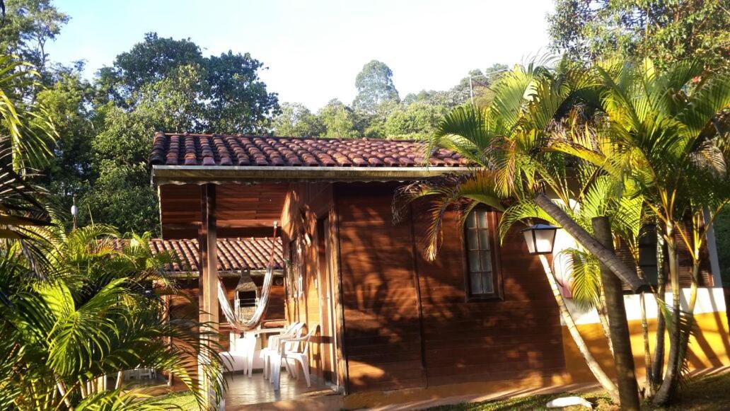 chale de madeira em hotel fazenda no interior de sp com pensao completa