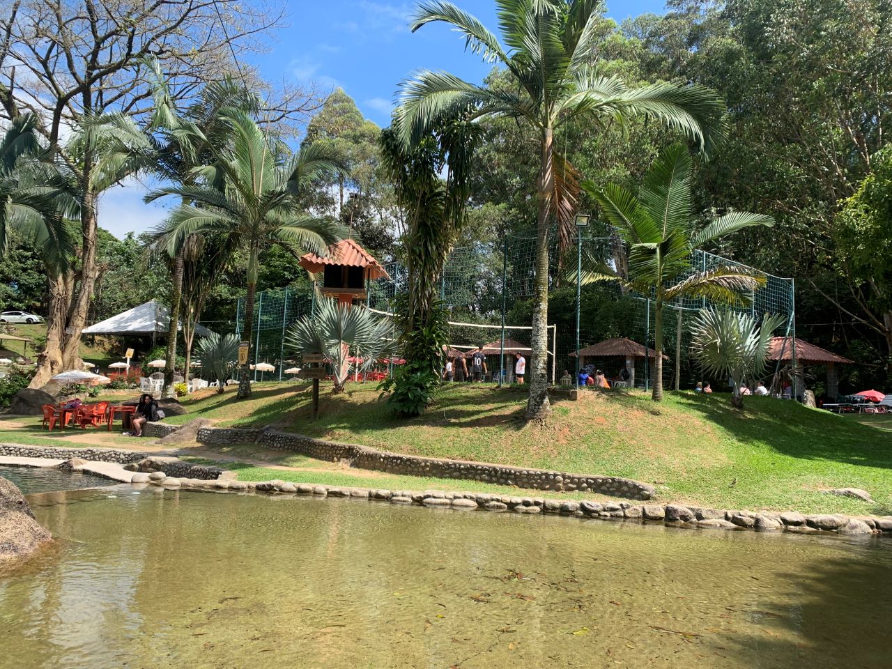 lago do rancho do ze joao em lavrinhas
