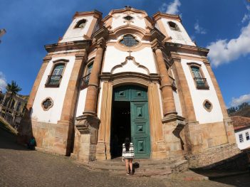 igrejas turísticas em ouro preto minas gerais
